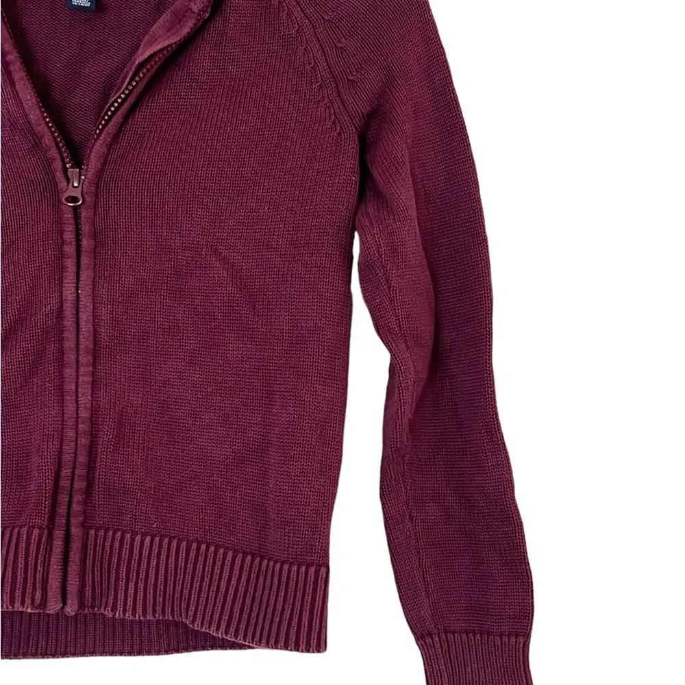 Lands’ End | Burgundy knit uniform zip font sweater size small